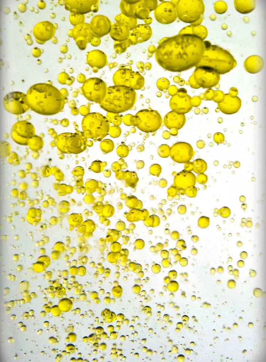 24K Greek Extra Virgin Olive Oil mood image 1