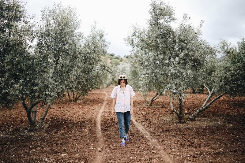 24K Greek Extra Virgin Olive Oil mood image 2