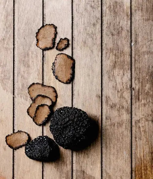 Black Truffle Wild Strawberry Jam mood image 2