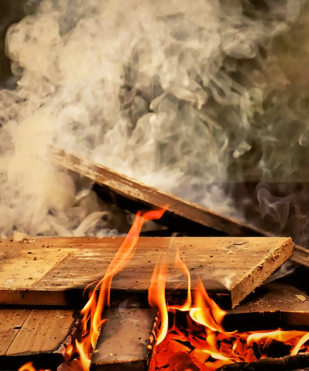 Sea Salt Flakes Smoked & Spicy - Restaurant size mood image 1