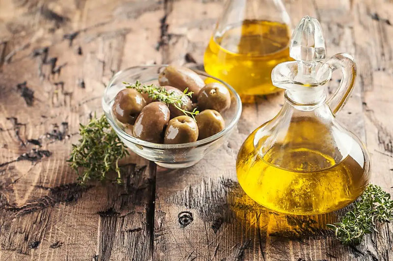 White Truffle Extra Virgin Olive Oil mood image 3