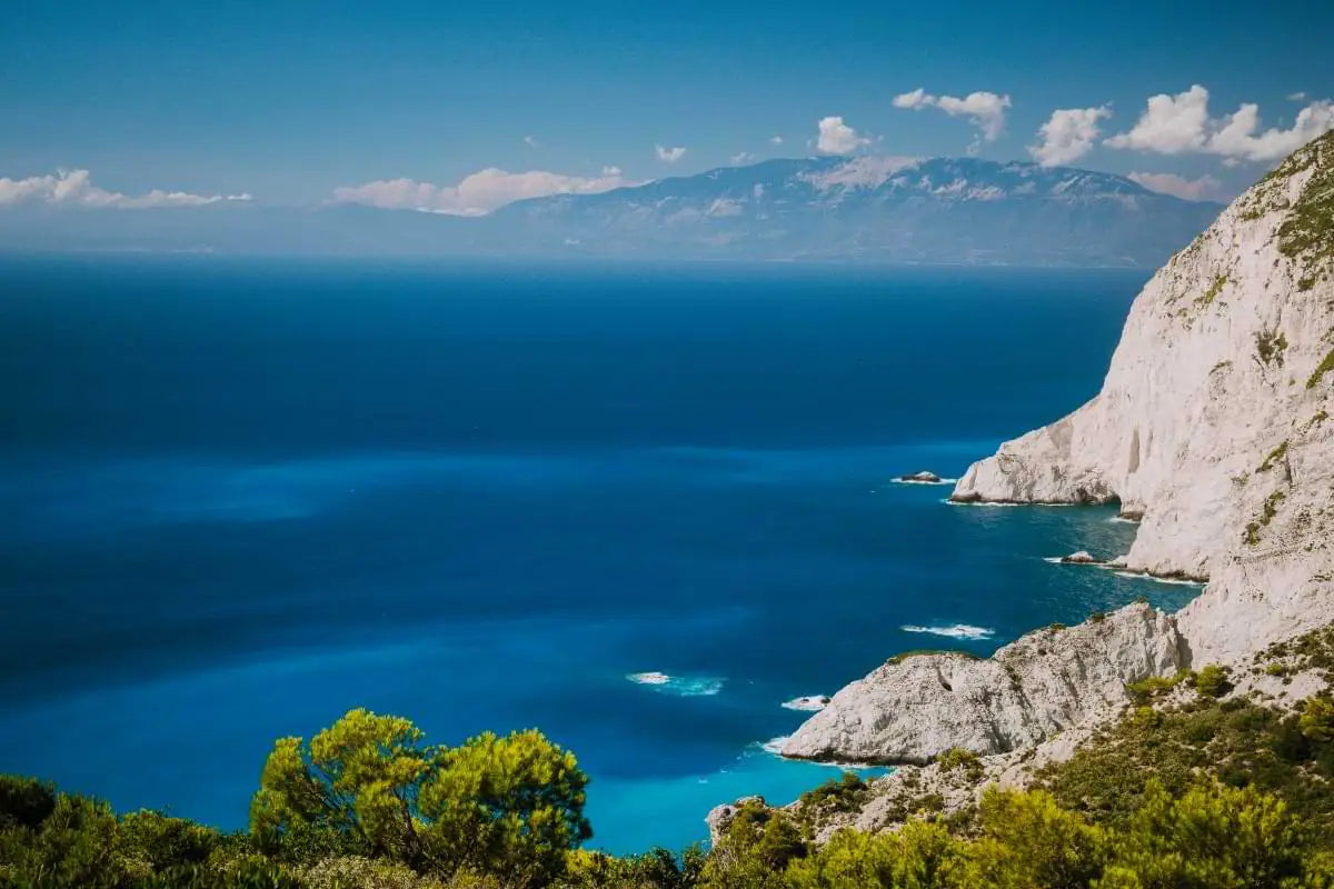 Wild Greek Island Honey mood image 1